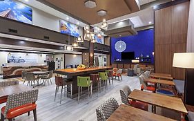 Hampton Inn & Suites Houston-Bush Intercontinental Airport